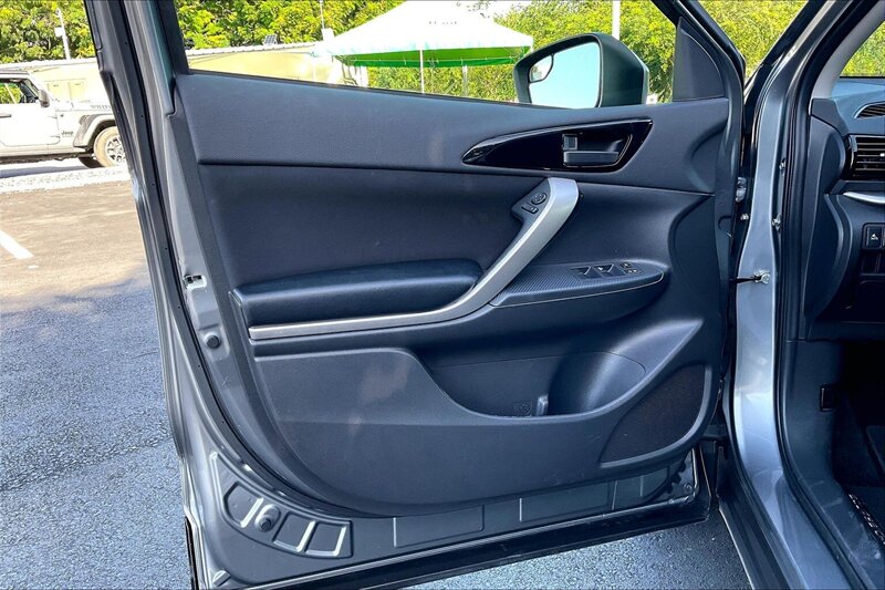 2024 Mitsubishi Eclipse Cross ES - Photo 23 - Ponce, AL 00717