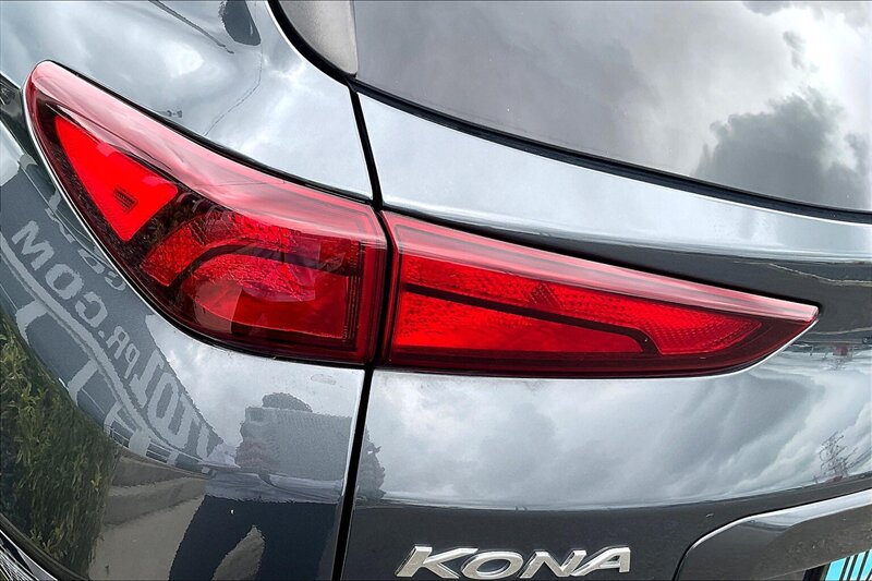 2022 Hyundai KONA SE - Photo 29 - Ponce, AL 00717