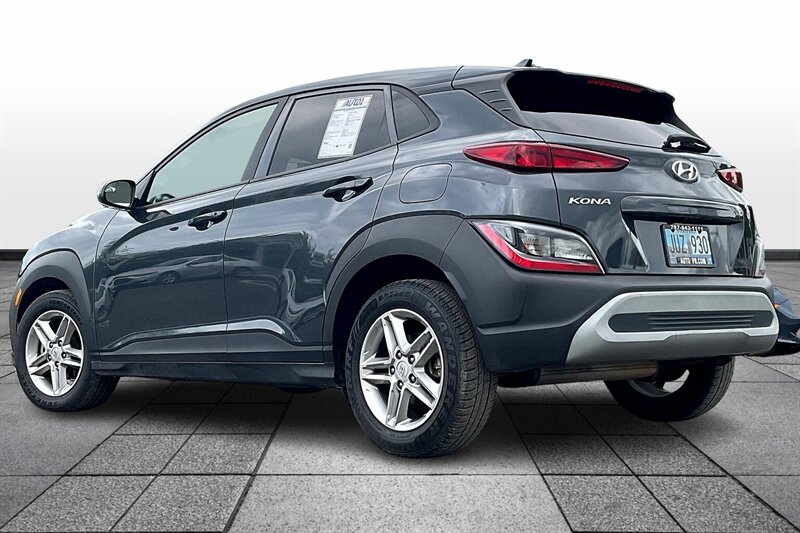 2022 Hyundai KONA SE - Photo 12 - Ponce, AL 00717