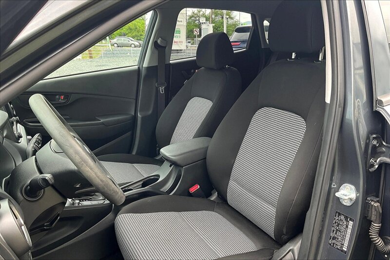2022 Hyundai KONA SE - Photo 25 - Ponce, AL 00717
