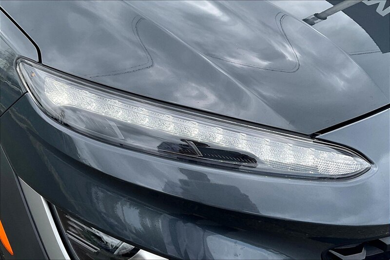 2022 Hyundai KONA SE - Photo 28 - Ponce, AL 00717