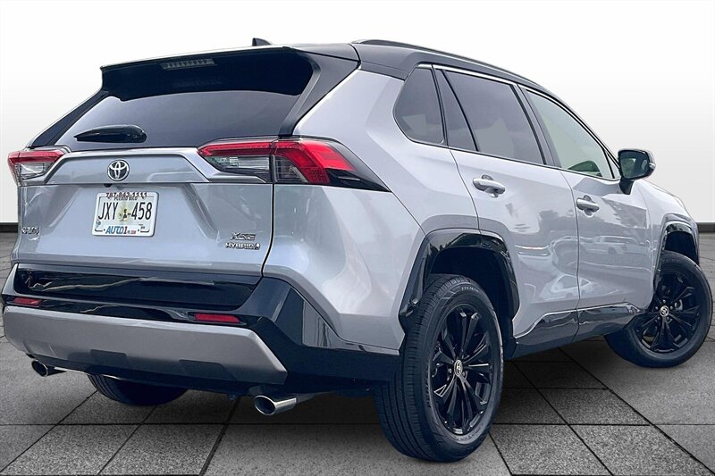 2022 Toyota RAV4 Hybrid XSE - Photo 13 - Ponce, AL 00717