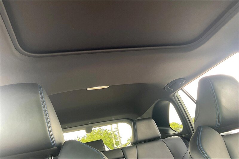2022 Toyota RAV4 Hybrid XSE - Photo 22 - Ponce, AL 00717