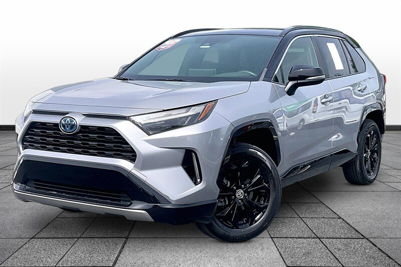 2022 Toyota RAV4 Hybrid XSE - Photo 2 - Ponce, AL 00717