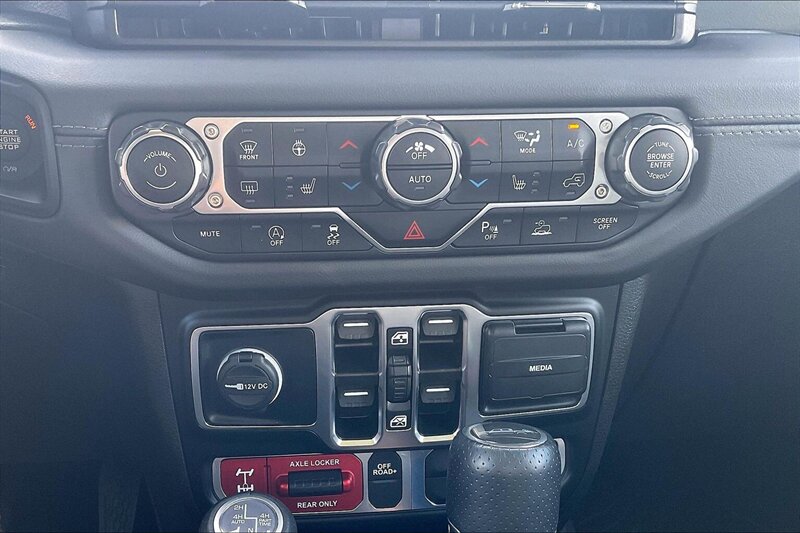 2024 Jeep Gladiator Mojave X - Photo 33 - Ponce, AL 00717