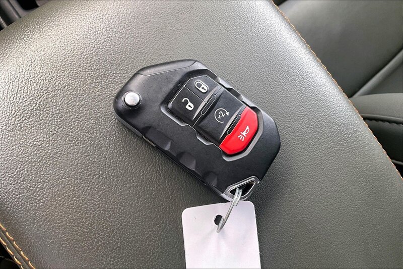 2024 Jeep Gladiator Mojave X - Photo 11 - Ponce, AL 00717