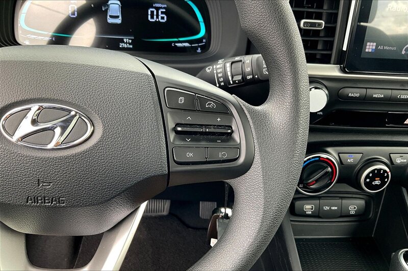 2025 Hyundai VENUE SE   - Photo 19 - Ponce, AL 00717