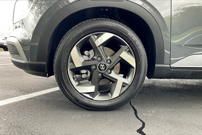 2025 Hyundai VENUE SE - Photo 9 - Ponce, AL 00717
