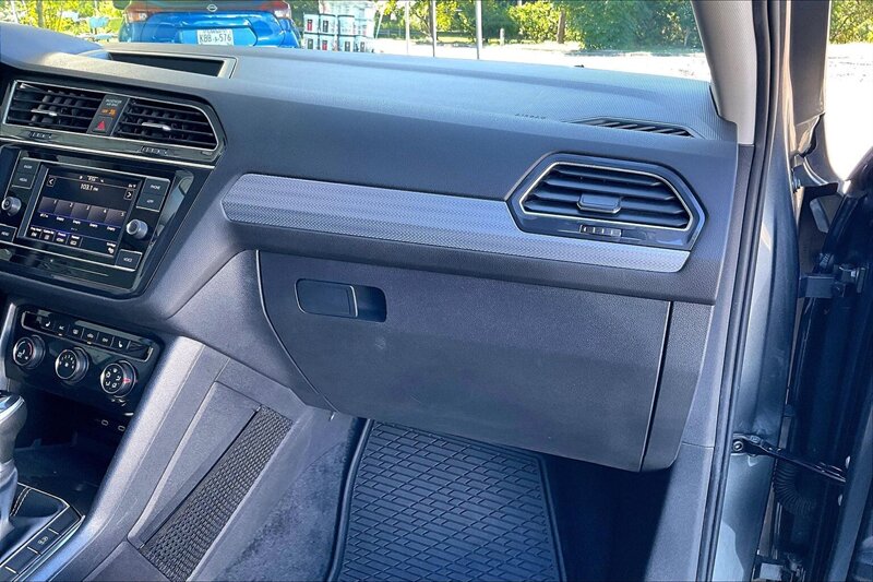 2022 Volkswagen Tiguan S - Photo 15 - Ponce, AL 00717