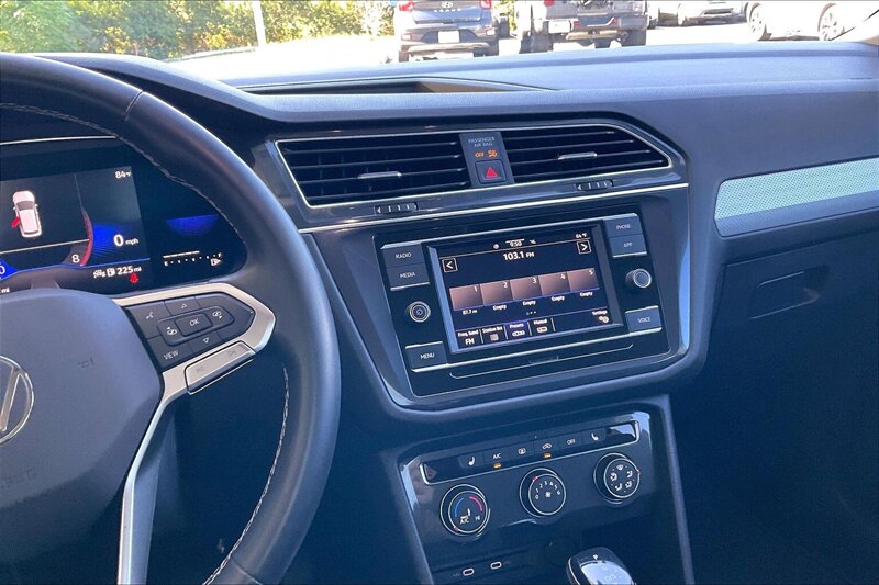 2022 Volkswagen Tiguan S - Photo 6 - Ponce, AL 00717
