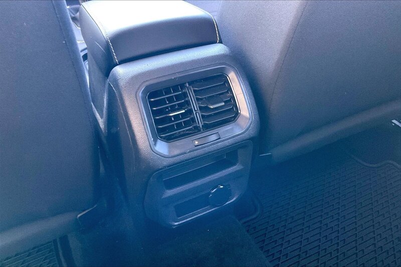 2022 Volkswagen Tiguan S - Photo 33 - Ponce, AL 00717