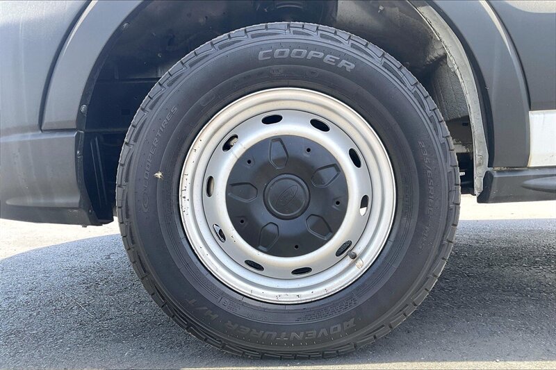 2024 Ford Transit 250 - Photo 8 - Ponce, AL 00717