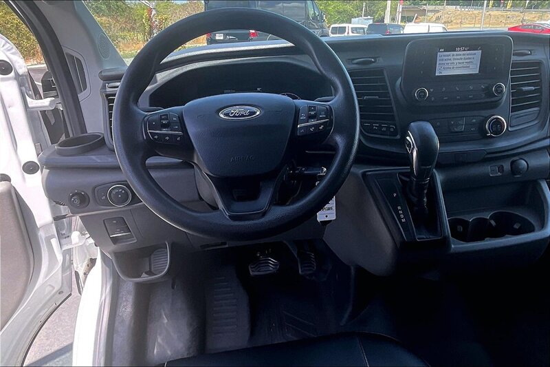 2024 Ford Transit 250 - Photo 5 - Ponce, AL 00717