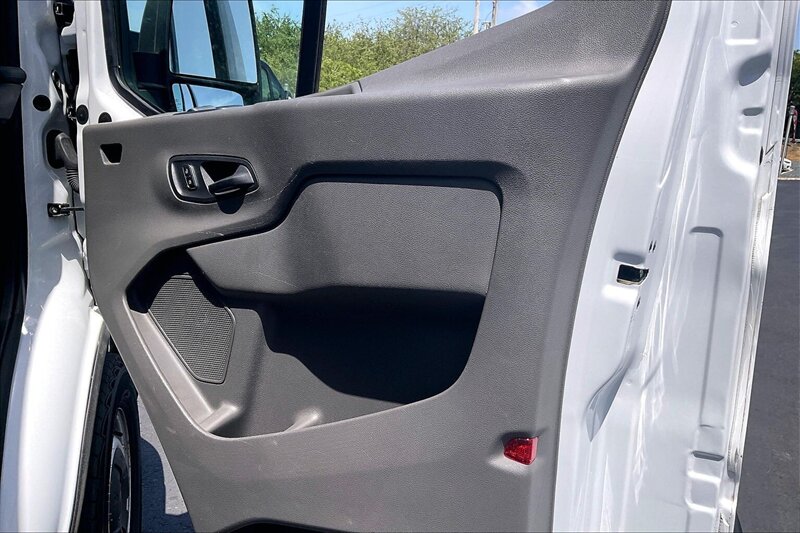 2024 Ford Transit 250 - Photo 24 - Ponce, AL 00717