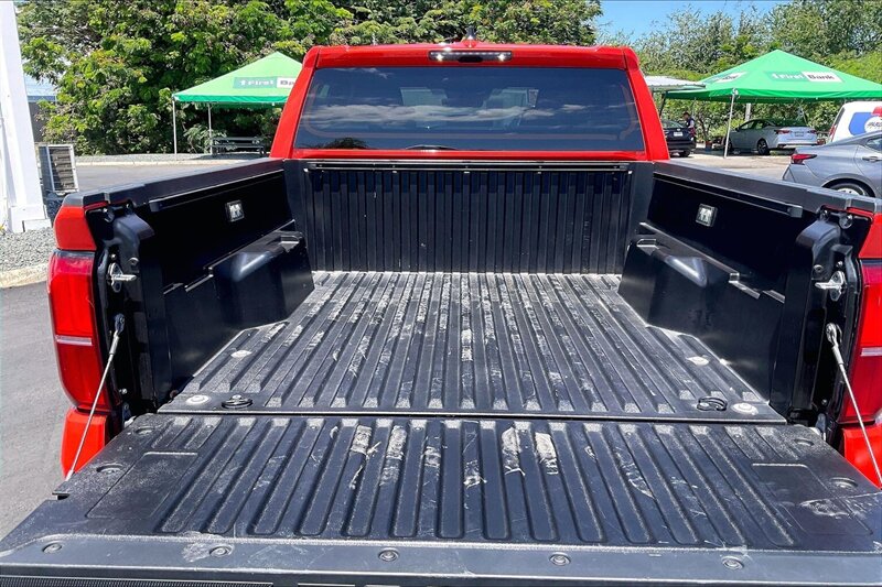 2024 Toyota Tacoma SR5 - Photo 12 - Ponce, AL 00717