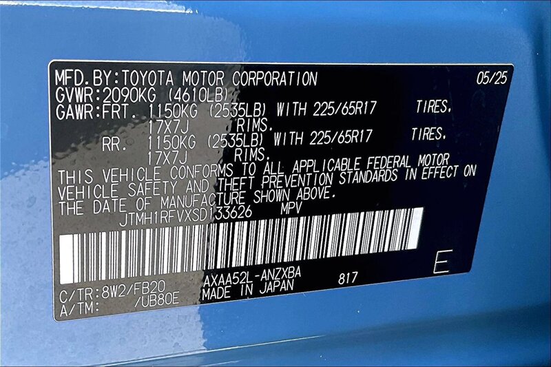 2025 Toyota RAV4 LE - Photo 33 - Ponce, AL 00717