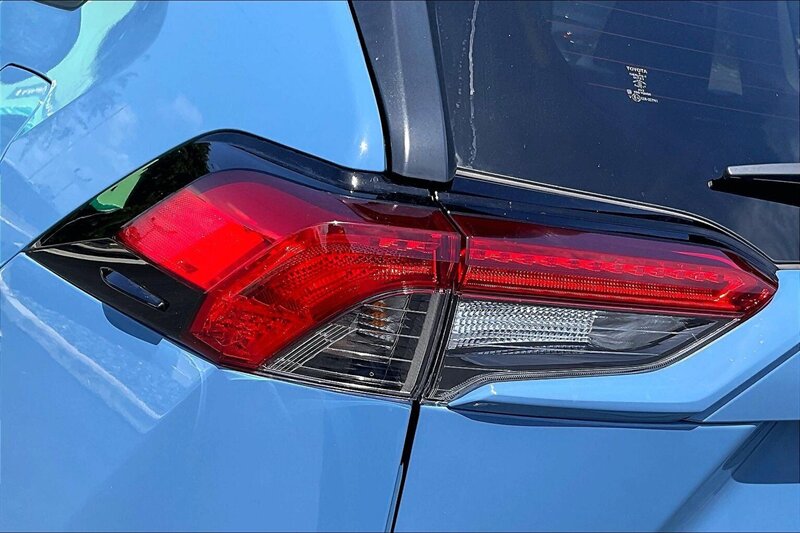 2025 Toyota RAV4 LE - Photo 28 - Ponce, AL 00717