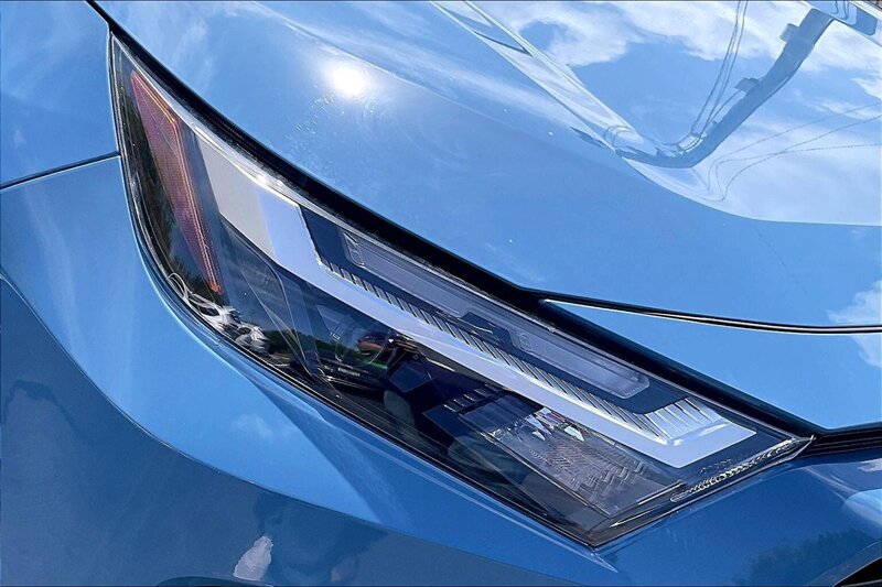 2025 Toyota RAV4 LE - Photo 27 - Ponce, AL 00717