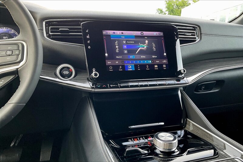 2022 Jeep Wagoneer Series II - Photo 6 - Ponce, AL 00717