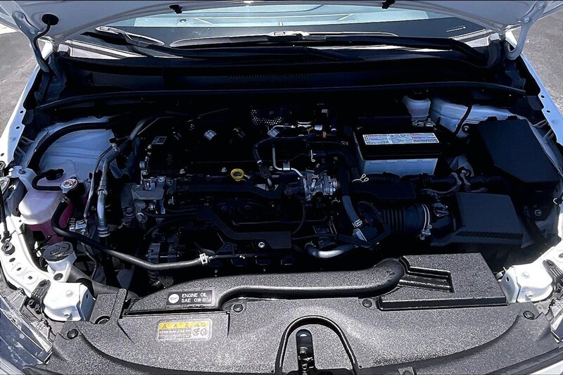 2025 Toyota Corolla LE - Photo 9 - Ponce, AL 00717