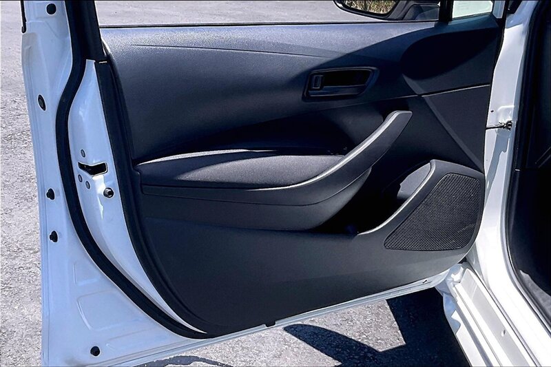 2025 Toyota Corolla LE - Photo 22 - Ponce, AL 00717