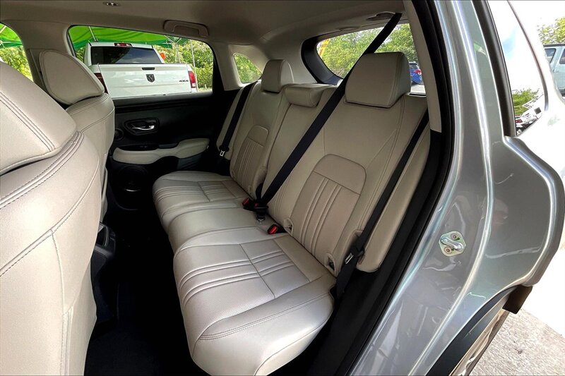 2023 Honda HR-V EX-L - Photo 26 - Ponce, AL 00717
