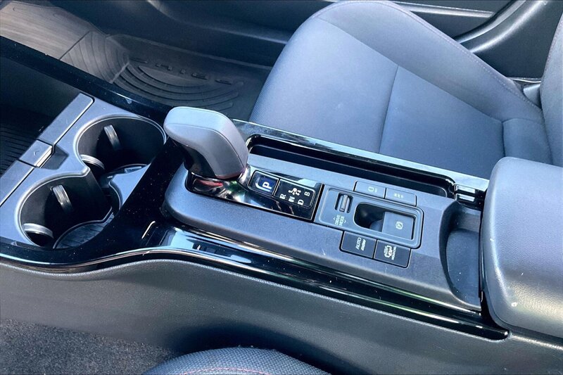 2023 Toyota Prius Prime XSE Premium - Photo 16 - Ponce, AL 00717