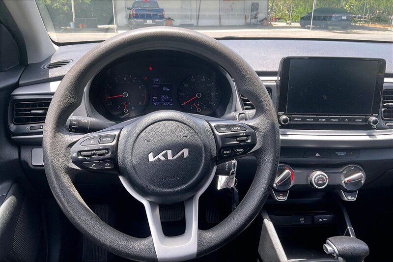 2023 Kia Rio LX - Photo 5 - Ponce, AL 00717