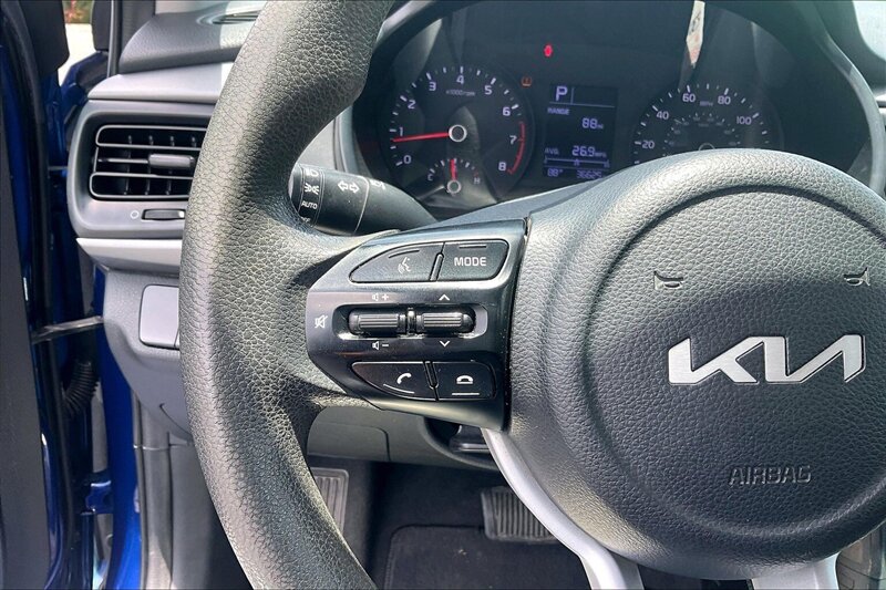 2023 Kia Rio LX - Photo 17 - Ponce, AL 00717