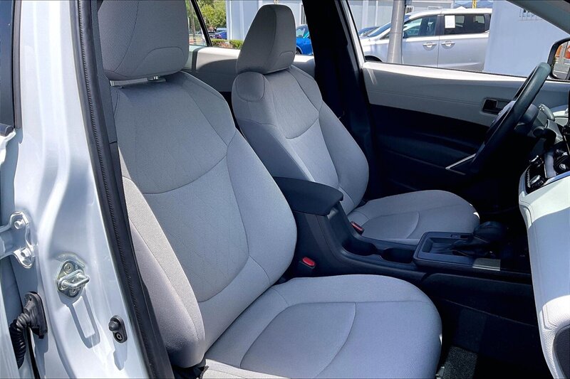 2026 Toyota Corolla Cross L - Photo 7 - Ponce, AL 00717