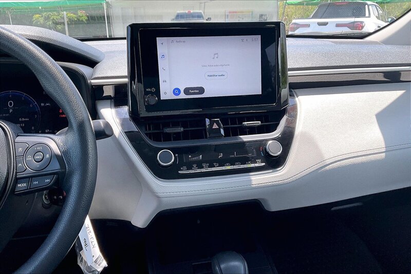2026 Toyota Corolla Cross L - Photo 6 - Ponce, AL 00717