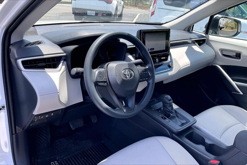 2026 Toyota Corolla Cross L - Photo 13 - Ponce, AL 00717