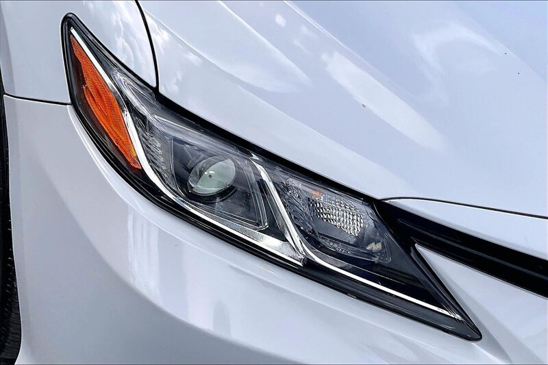 2022 Toyota Camry LE - Photo 28 - Ponce, AL 00717
