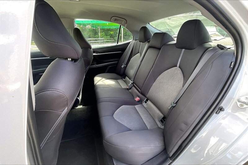 2022 Toyota Camry LE - Photo 26 - Ponce, AL 00717