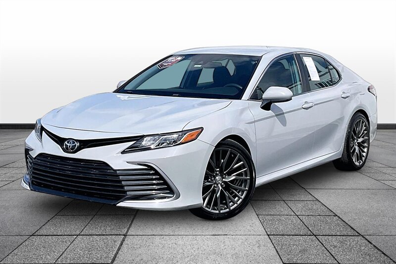 2022 Toyota Camry LE - Photo 2 - Ponce, AL 00717