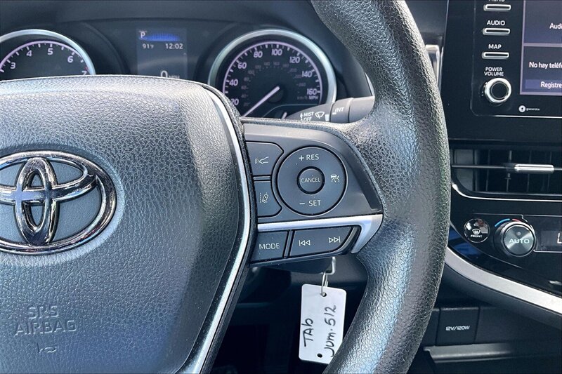 2022 Toyota Camry LE - Photo 19 - Ponce, AL 00717