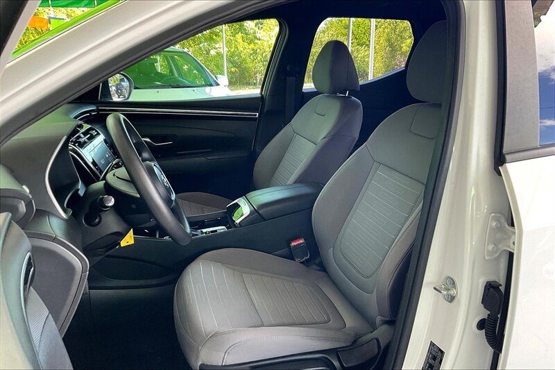 2024 Hyundai SANTA CRUZ SE - Photo 26 - Ponce, AL 00717