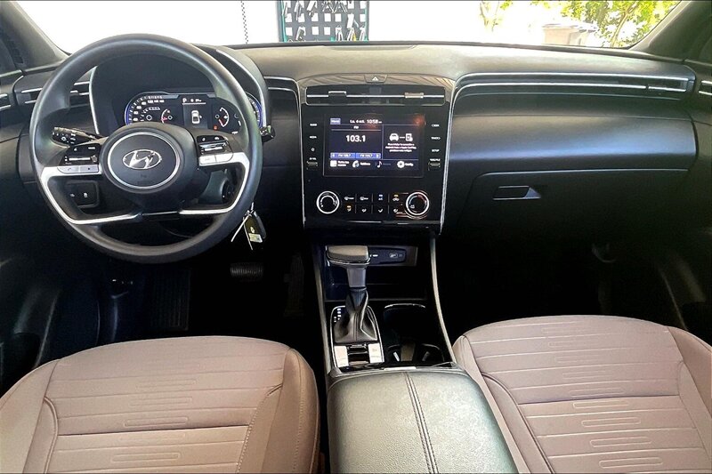 2024 Hyundai SANTA CRUZ SE - Photo 16 - Ponce, AL 00717