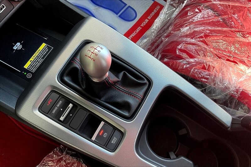 2024 Honda Civic Type R - Photo 17 - Ponce, AL 00717