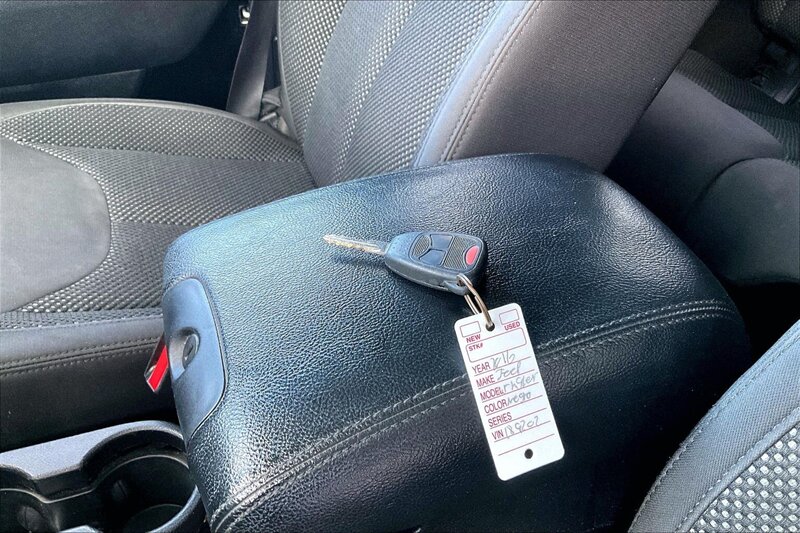 2016 Jeep Wrangler Unlimited Sport - Photo 10 - Ponce, AL 00717