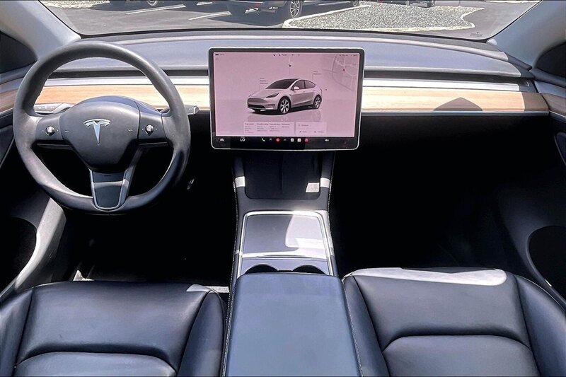2022 Tesla Model Y Long Range - Photo 14 - Ponce, AL 00717