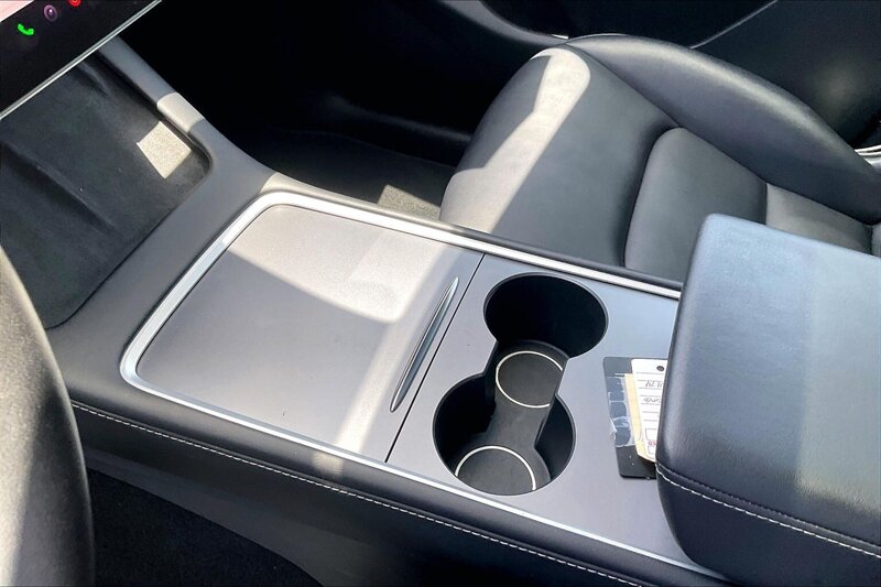 2022 Tesla Model Y Long Range - Photo 16 - Ponce, AL 00717
