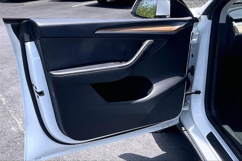 2022 Tesla Model Y Long Range - Photo 22 - Ponce, AL 00717