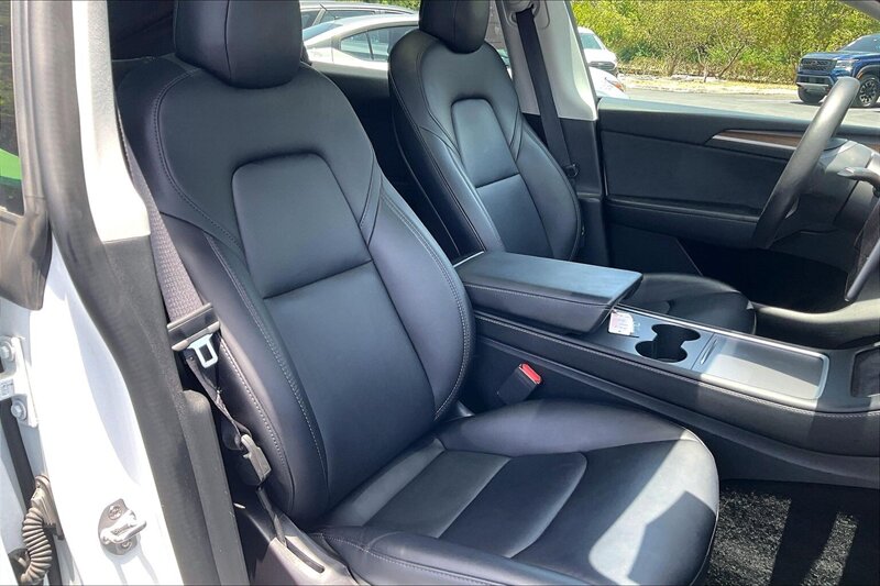 2022 Tesla Model Y Long Range - Photo 7 - Ponce, AL 00717