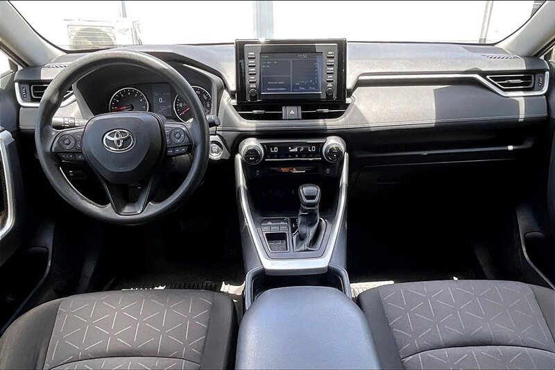 2021 Toyota RAV4 XLE - Photo 14 - Ponce, AL 00717
