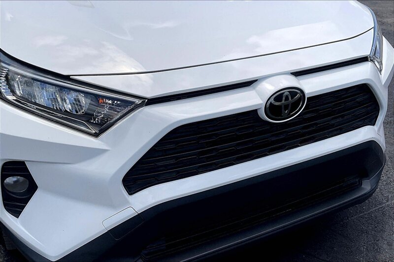 2021 Toyota RAV4 XLE - Photo 29 - Ponce, AL 00717