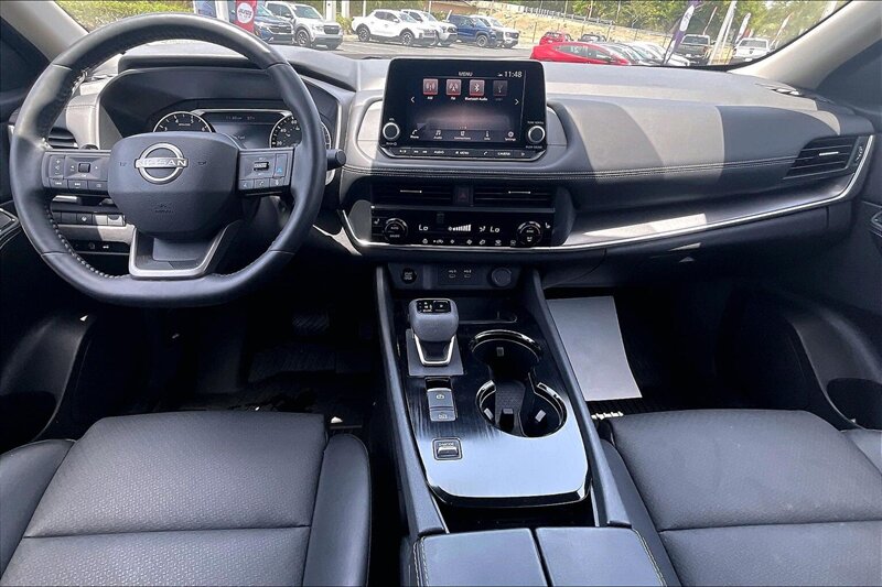 2025 Nissan Rogue SV - Photo 15 - Ponce, AL 00717