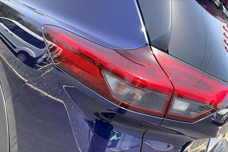 2025 Nissan Rogue SV - Photo 29 - Ponce, AL 00717