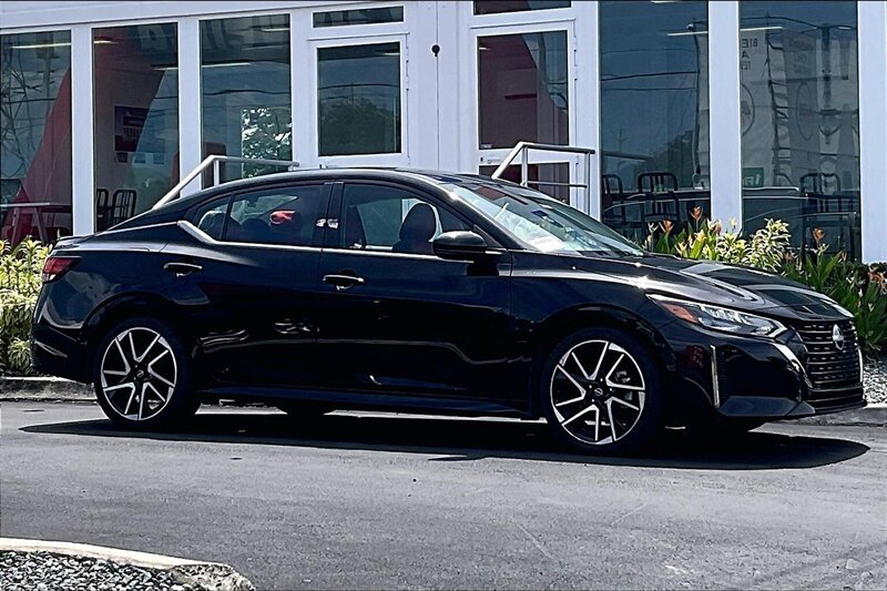 2025 Nissan Sentra SR   - Photo 1 - Ponce, AL 00717