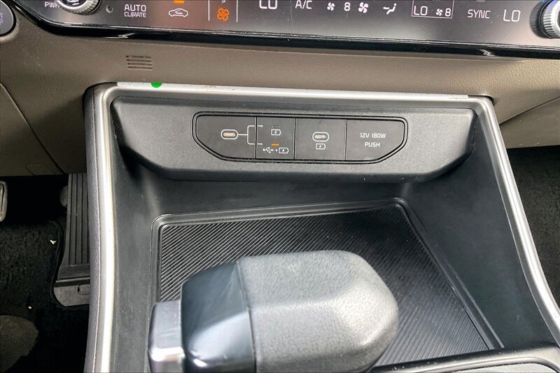 2025 Kia Carnival LXS - Photo 31 - Ponce, AL 00717